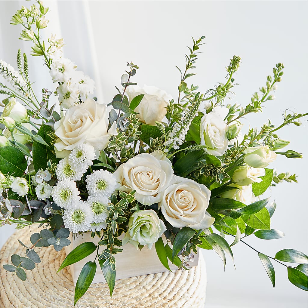 Cashmere Bouquet –  Grand Flowers/irish Rose, Novi MI