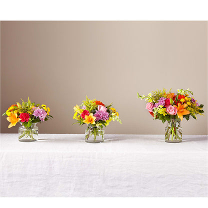 Party Punch Bouquet –  Grand Flowers/irish Rose, Novi MI