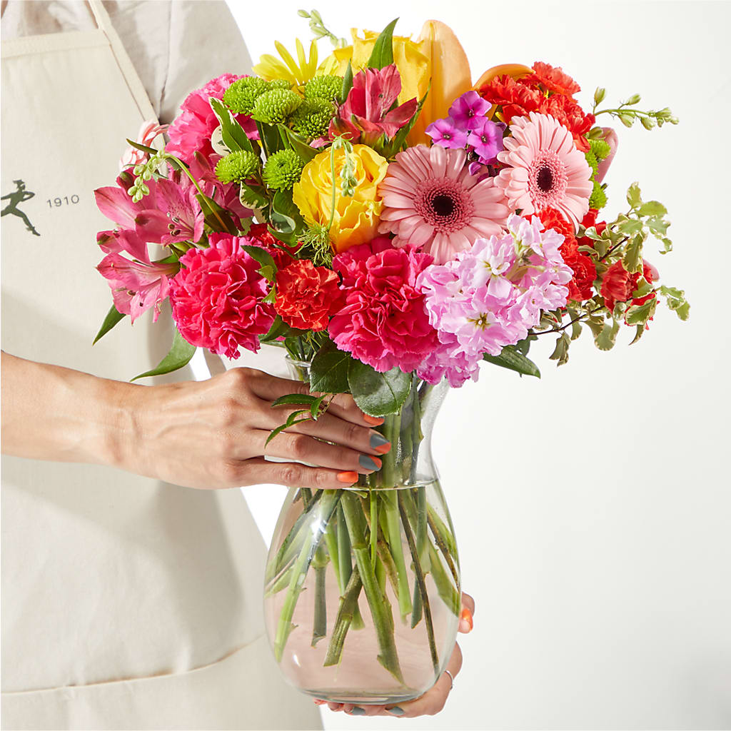 Cue the Confetti - A Florist Original –  Grand Flowers/irish Rose, Novi MI