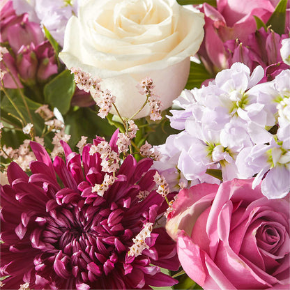 Amethyst Dreams Bouquet –  Grand Flowers/irish Rose, Novi MI