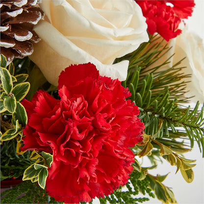 Christmas Market Bouquet –  Grand Flowers/irish Rose, Novi MI