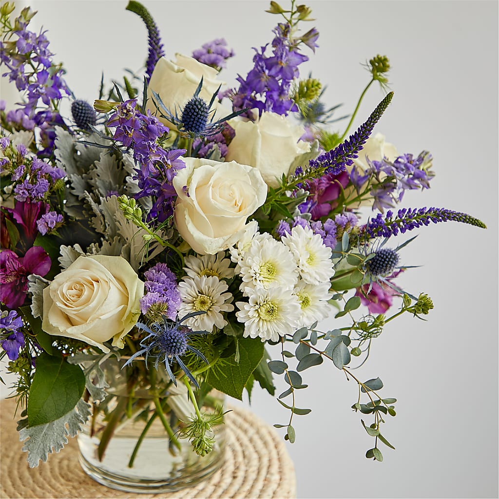 Shooting Star Bouquet –  Grand Flowers/irish Rose, Novi MI
