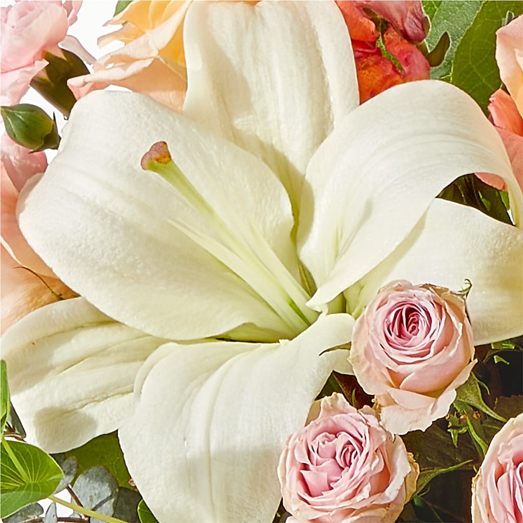 Grapefruit Splash Bouquet –  Grand Flowers/irish Rose, Novi MI