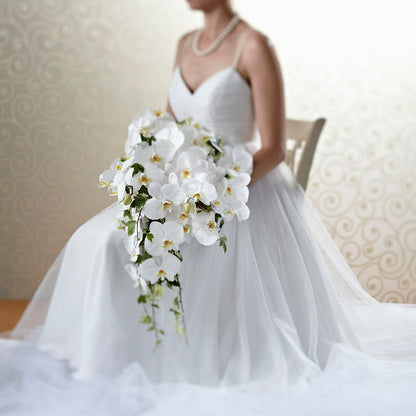 Classic White Bouquet –  Grand Flowers/irish Rose, Novi MI
